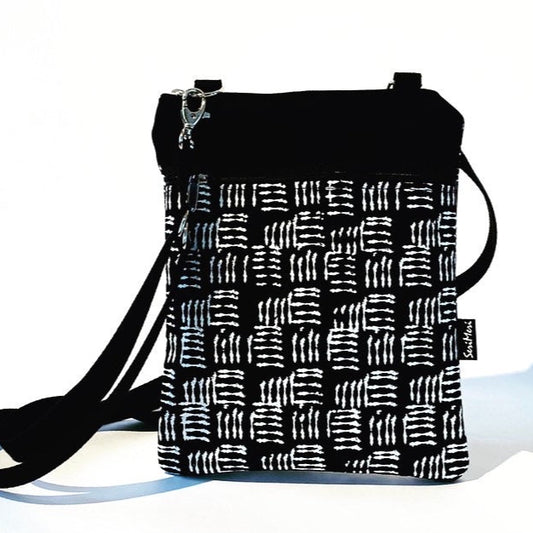 Shoulder bag with large front pocket, cotton fabric with braid pattern