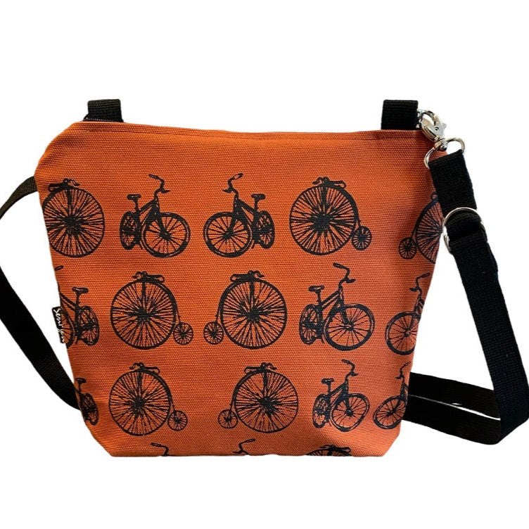 Shoulder bag made of hand-printed cotton fabric with a bicycle pattern