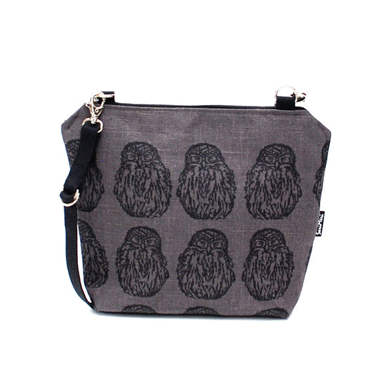 A shoulder bag made of hand-printed linen fabric, owl pattern