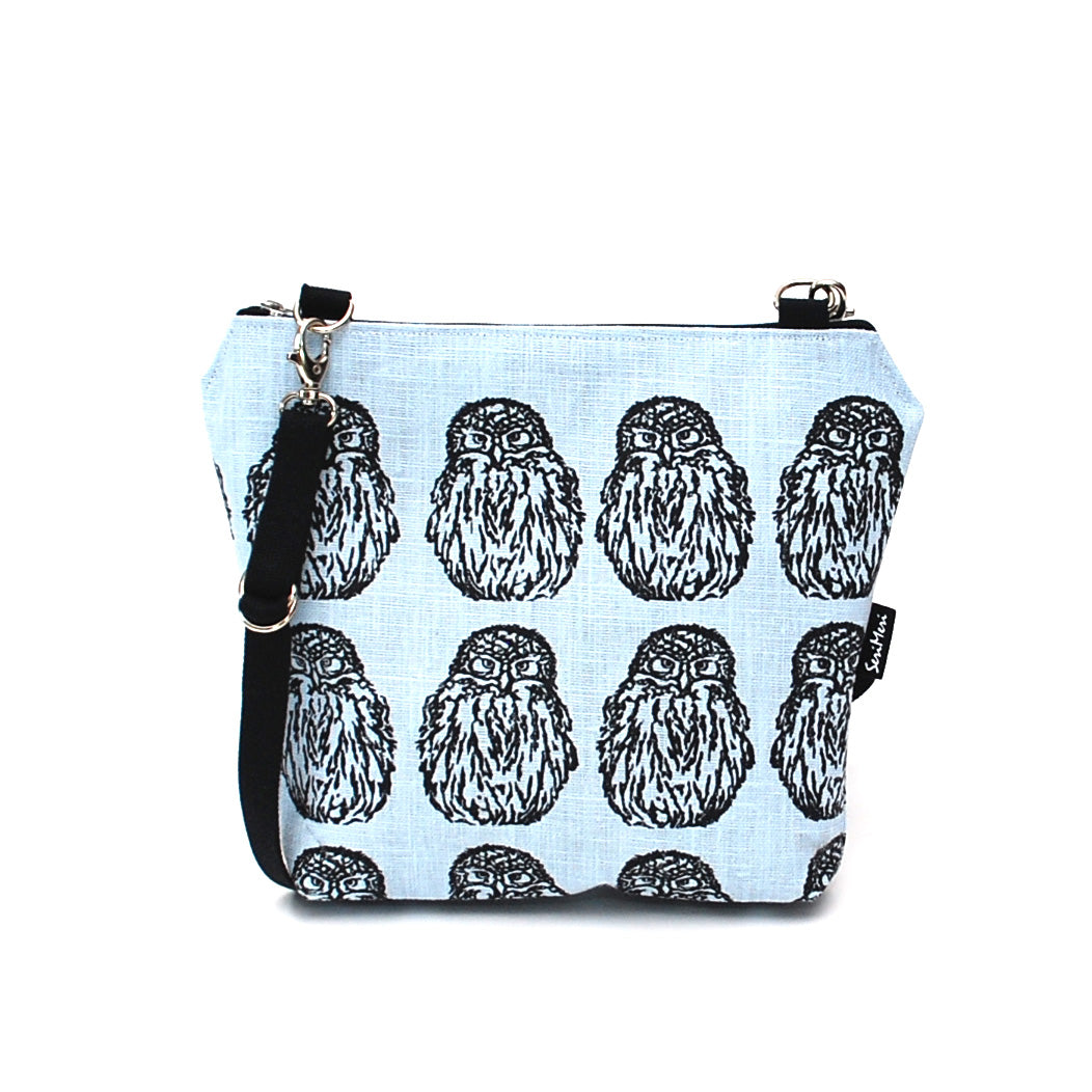 A shoulder bag made of hand-printed linen fabric, owl pattern